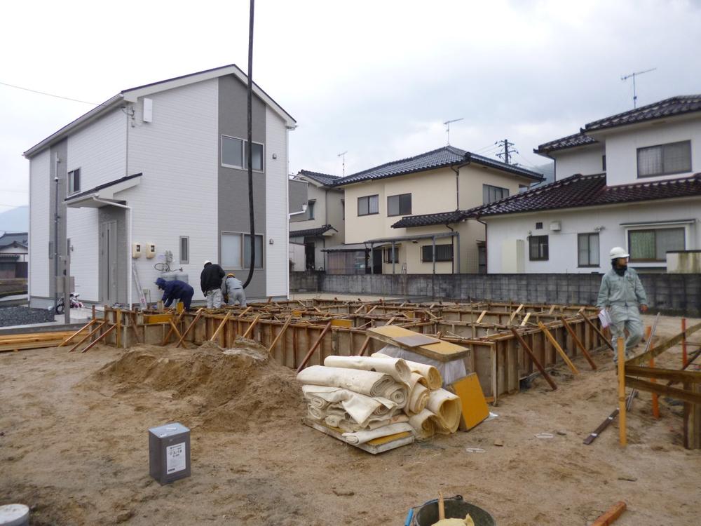 Local appearance photo. Local (12 May 2013) Shooting