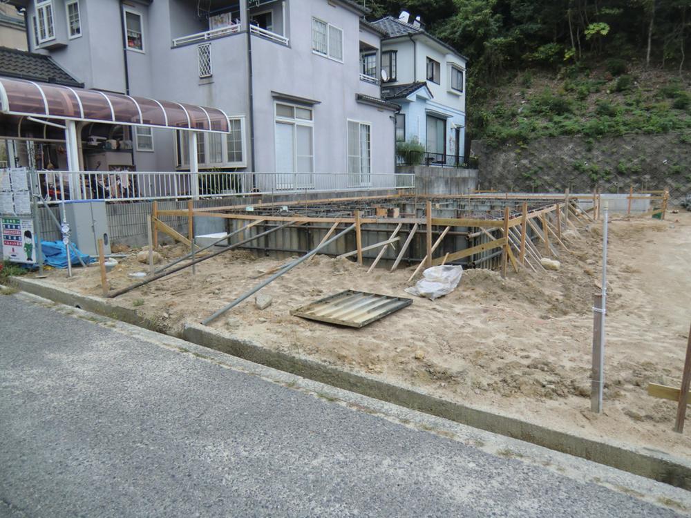 Local appearance photo. Local (10 May 2013) Shooting