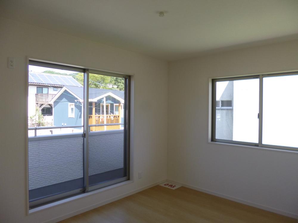 Non-living room. (September 2013) Shooting