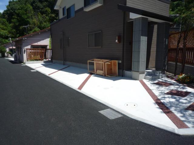 Other local.  Parking three Allowed