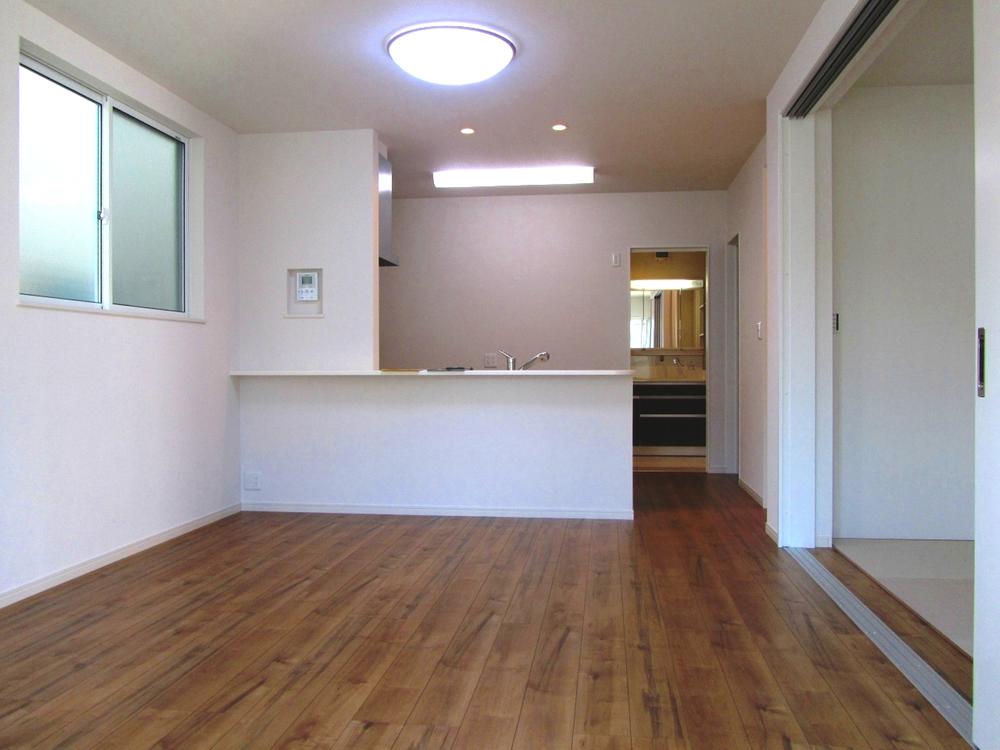 Living. LDK17.87 Pledge