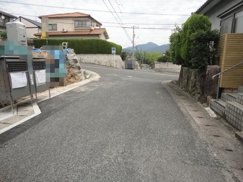 Local photos, including front road. July 23 shooting