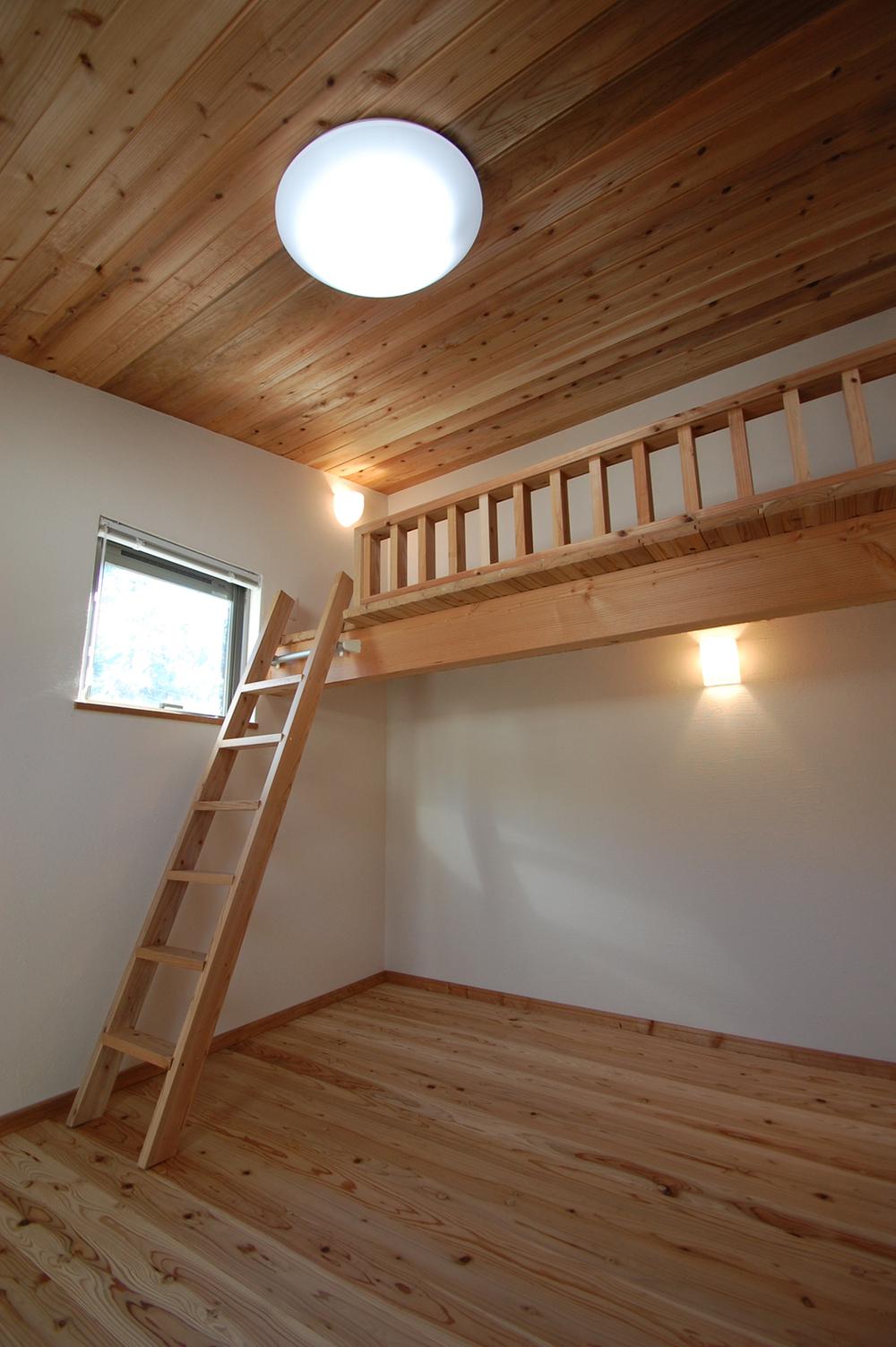 Non-living room. Indoor (March 2012) shooting