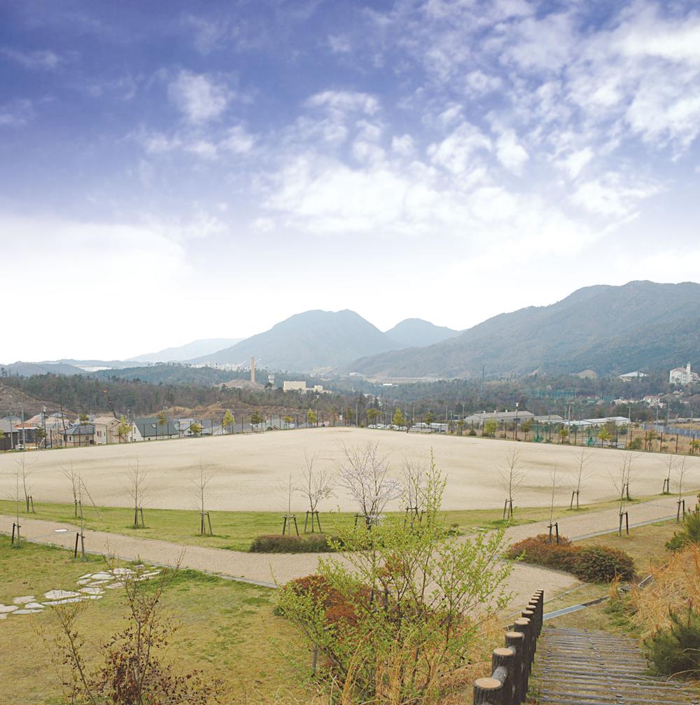 Other Environmental Photo. baseball Ground ・ Convenient baseball field also for sports like family to 650m in the park until the tennis court and a tennis court. 