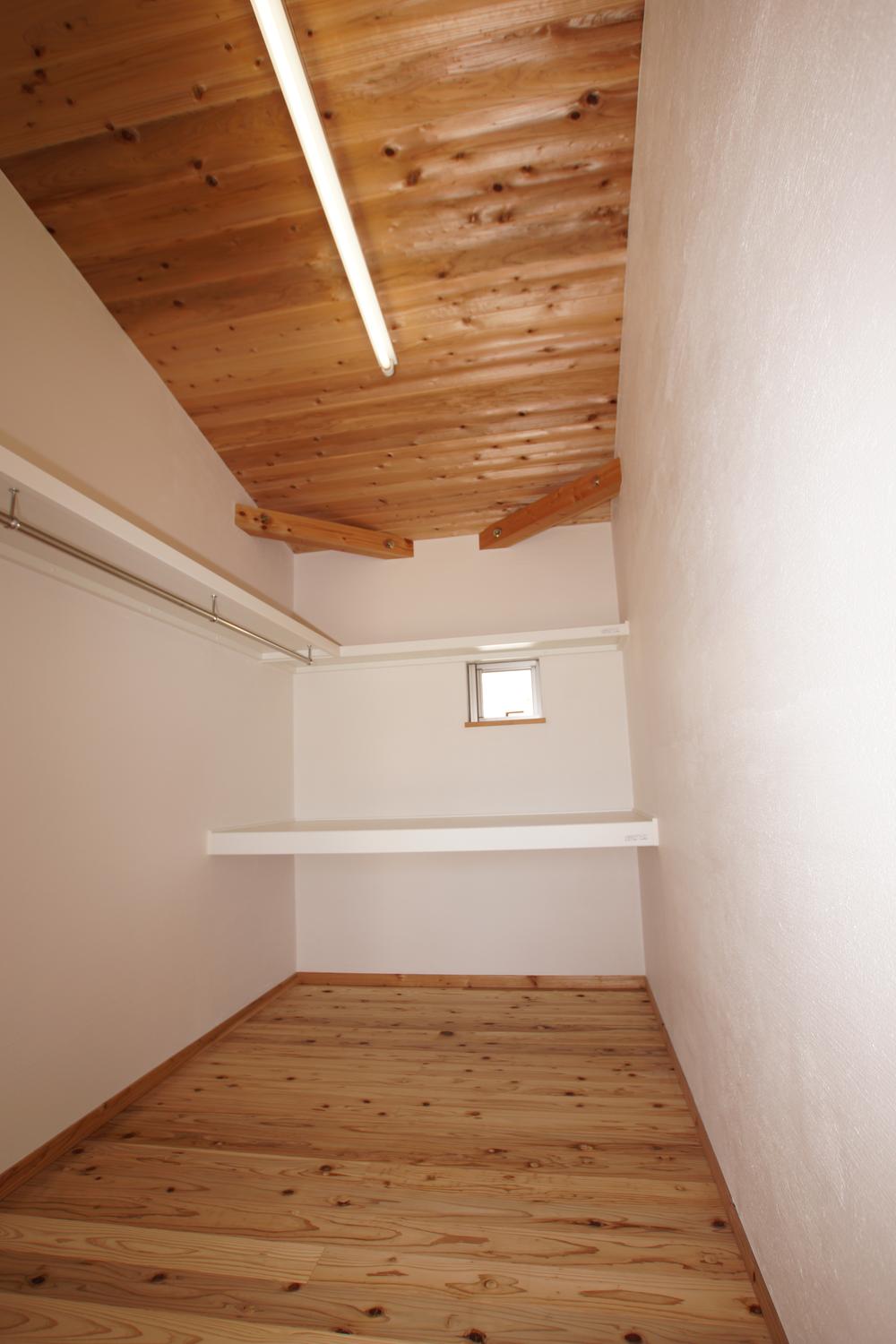 Receipt. Local (12 May 2013) Shooting