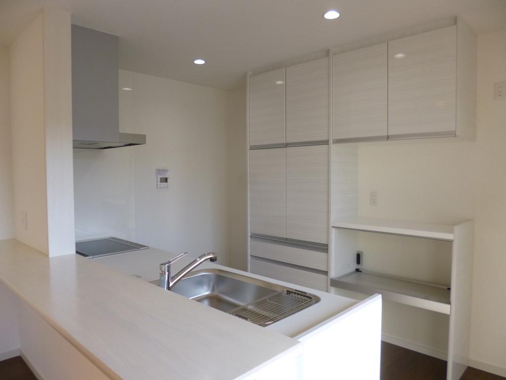 Kitchen. (November 2013) Shooting