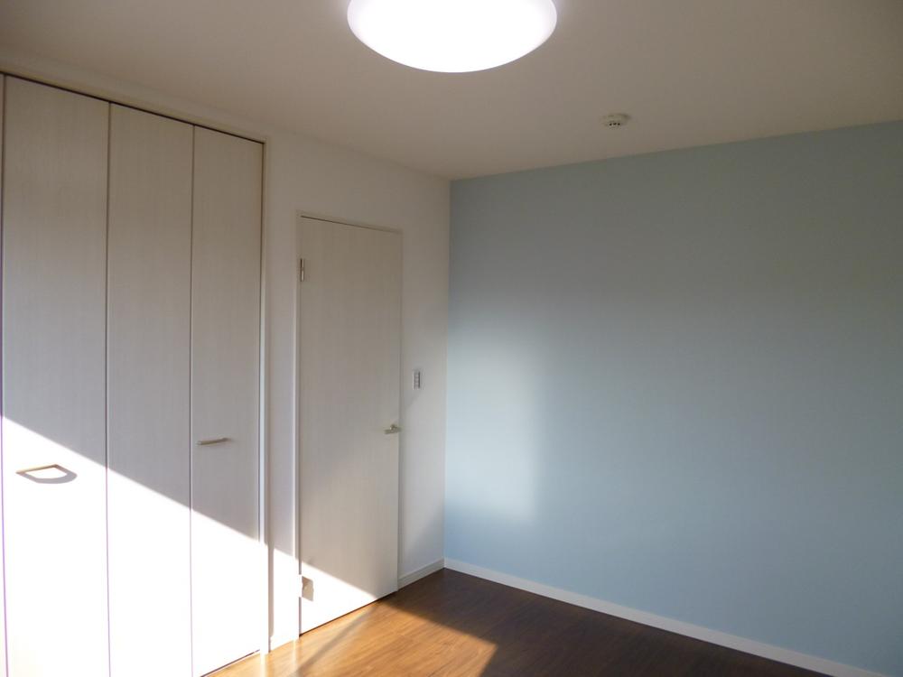 Non-living room. (November 2013) Shooting