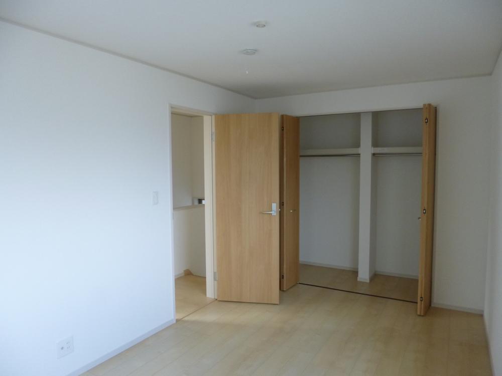 Non-living room. (December 2013) Shooting