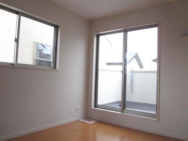 Non-living room. Room (August 2013) Shooting