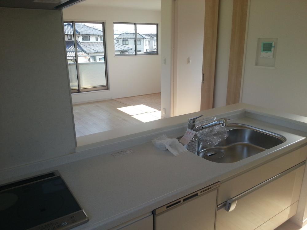 Living. Local (August 2013) Shooting