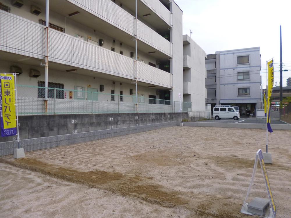 Local appearance photo. Local (10 May 2013) Shooting