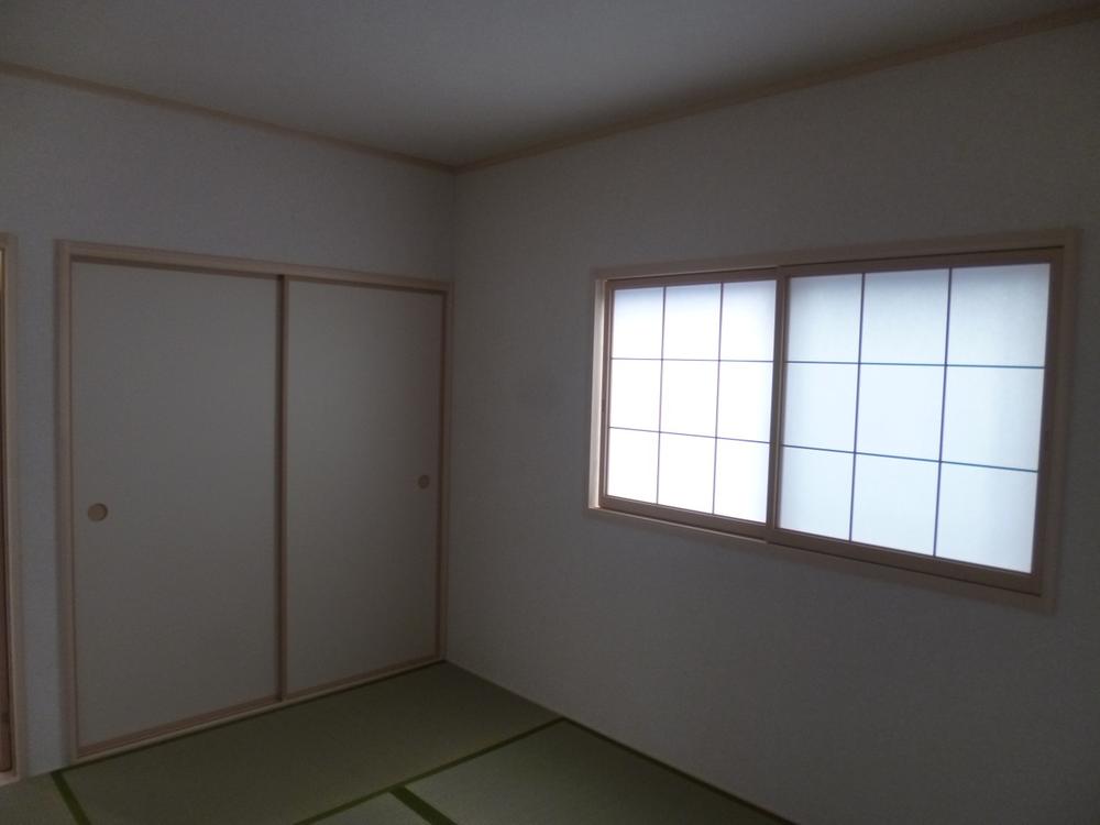 Non-living room. (September 2013) Shooting