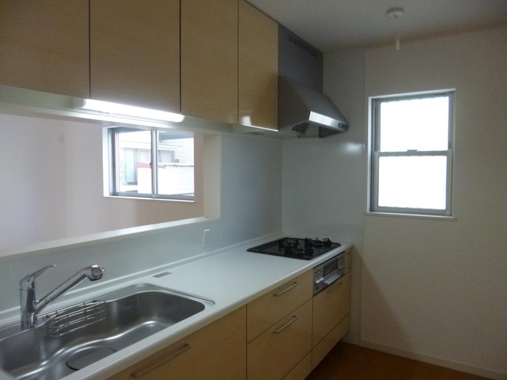 Kitchen. (September 2013) Shooting