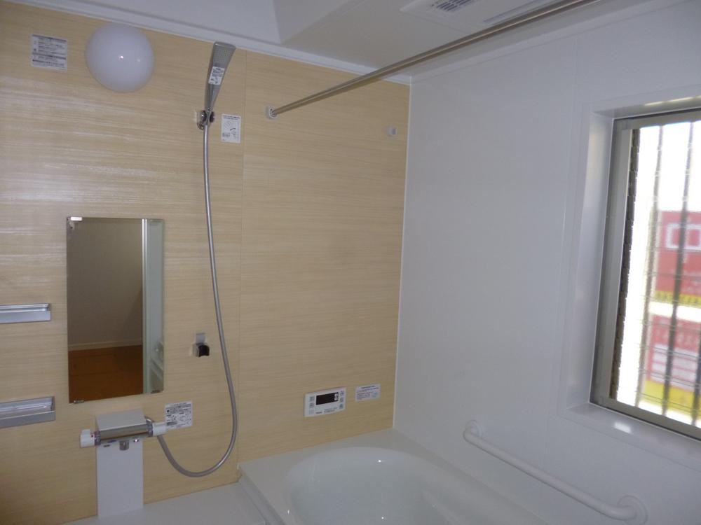 Bathroom. (September 2013) Shooting