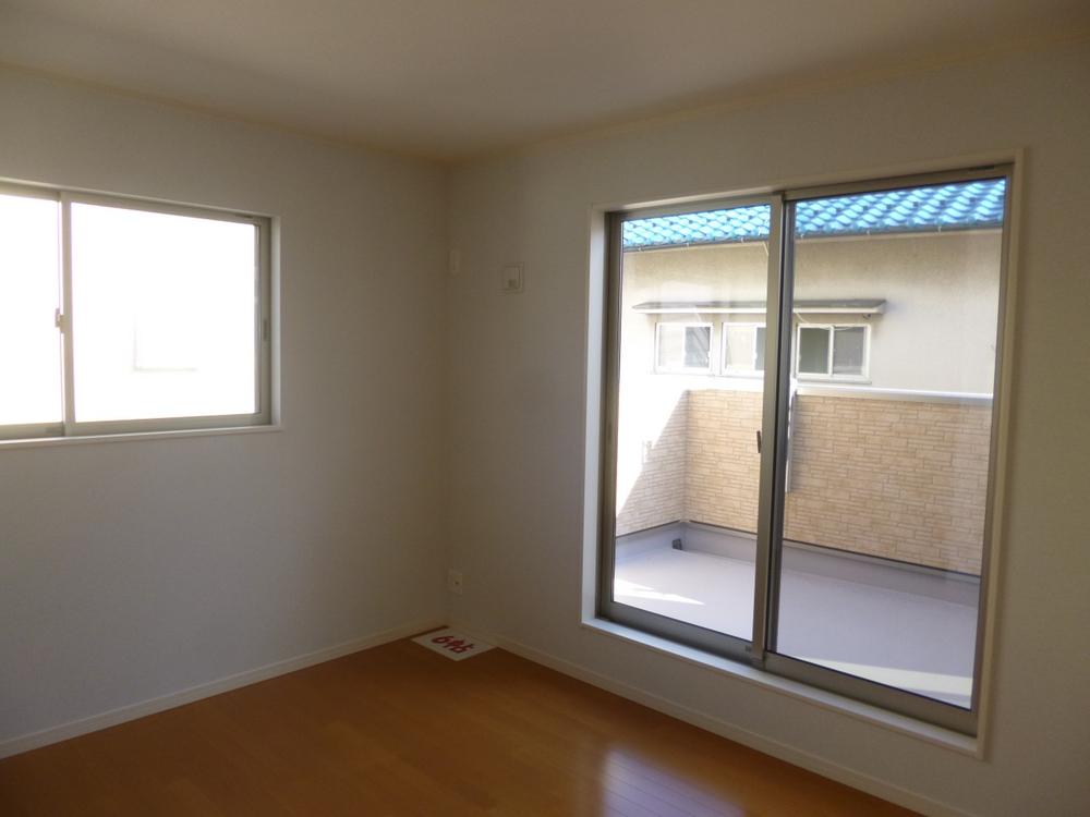 Non-living room. (September 2013) Shooting