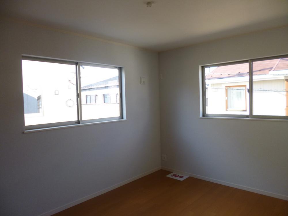 Non-living room. (September 2013) Shooting