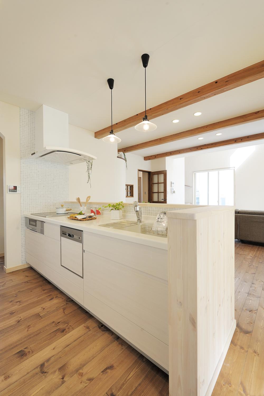 Kitchen. Room (May 2013) shooting (32-4)