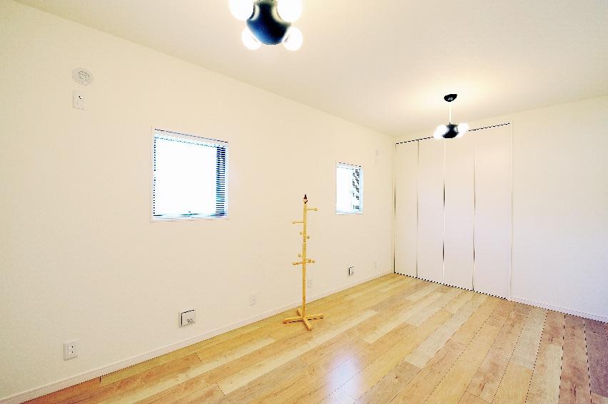 Other. Indoor (09 May 2012) shooting 3rd model house