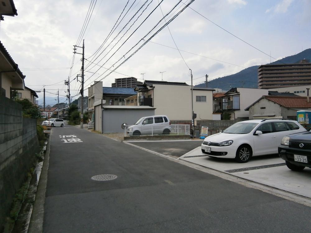 Local photos, including front road. Local (August 2013) Shooting