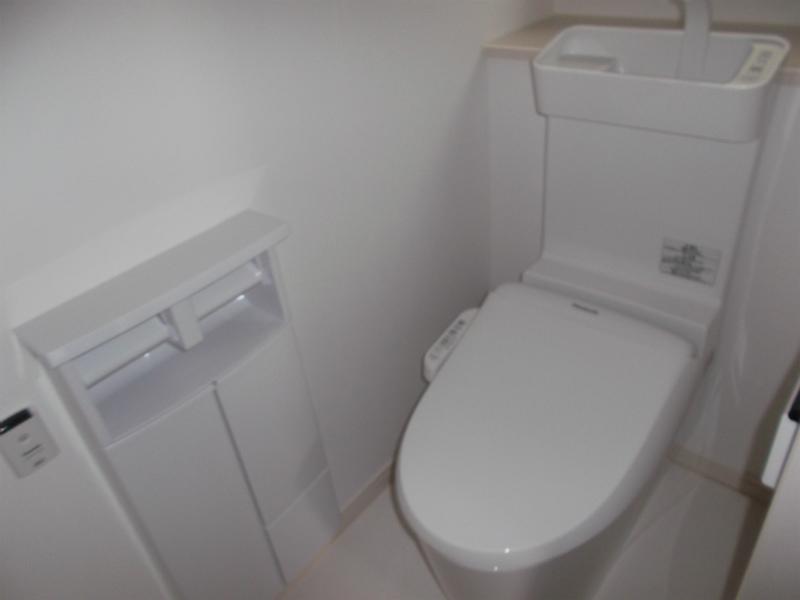 Toilet. Convenient if Washlet