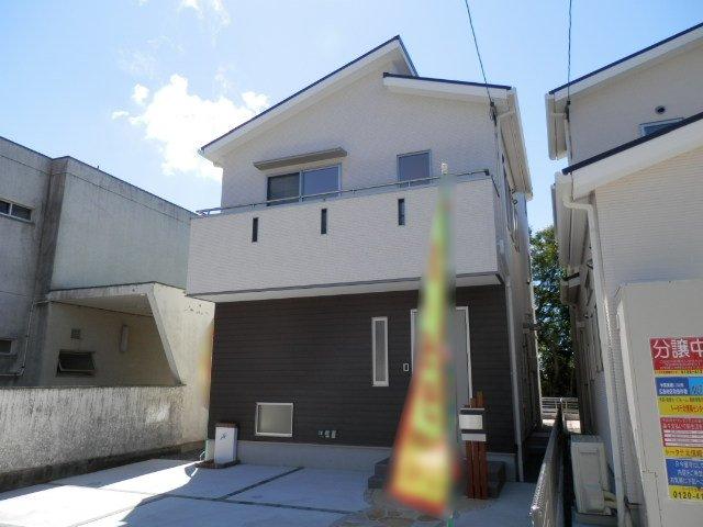 Local appearance photo.   All-electric Eco hot water supply Parking: Two Allowed