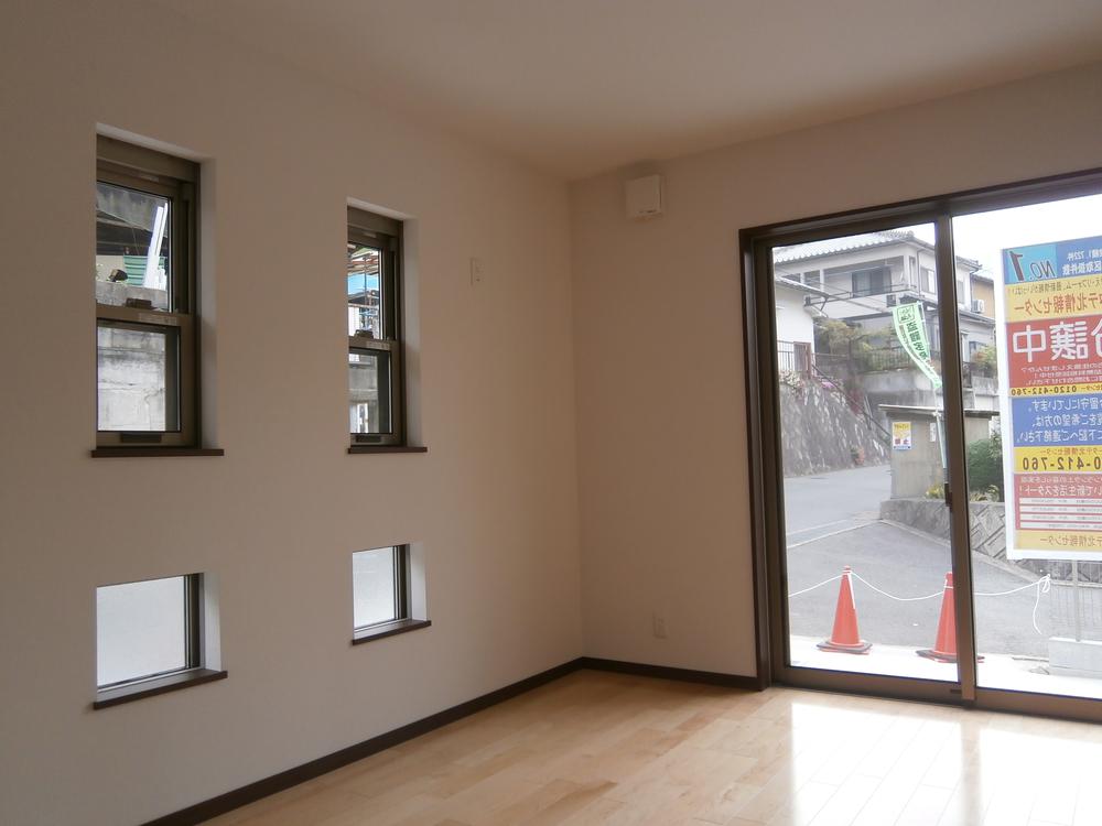 Non-living room. Indoor (April 2013) Shooting