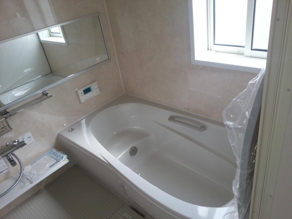 Bathroom. Indoor (June 2013) Shooting