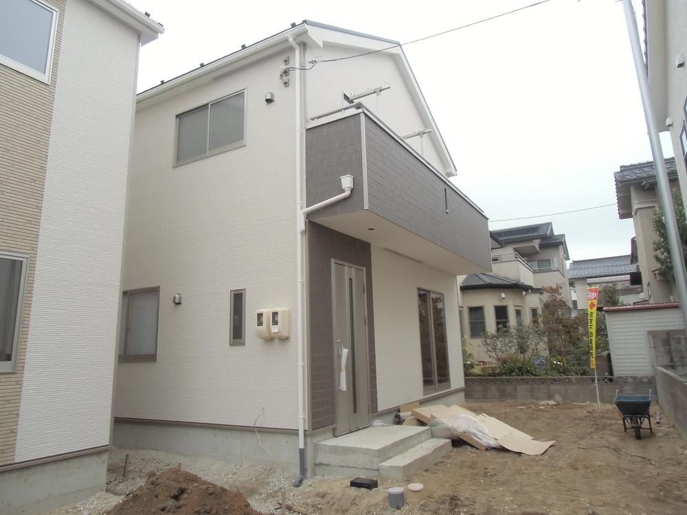 Local appearance photo