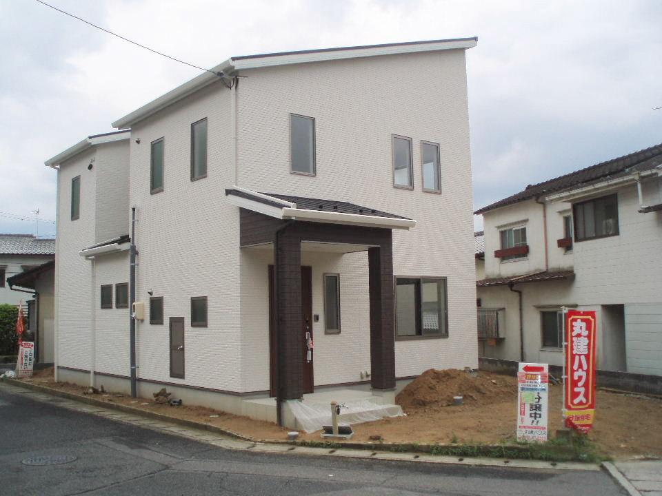 Local appearance photo