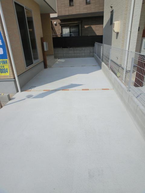 Parking lot. Local (August 2013) Shooting