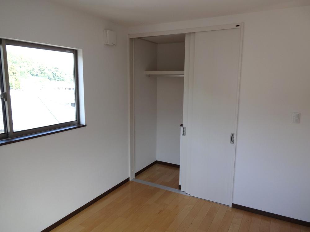 Non-living room. Indoor (September 2013) Shooting