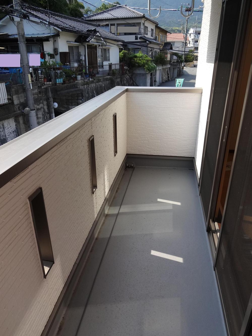 Balcony. Local (September 2013) Shooting