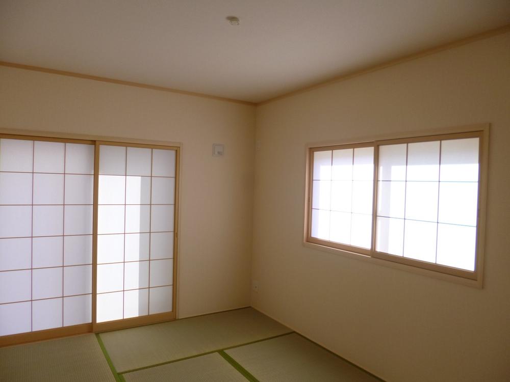 Non-living room. (September 2013) Shooting