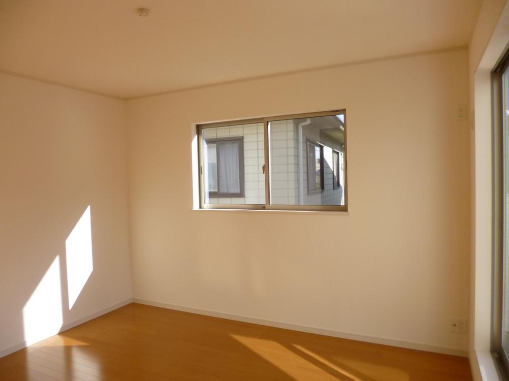 Non-living room. (September 2013) Shooting