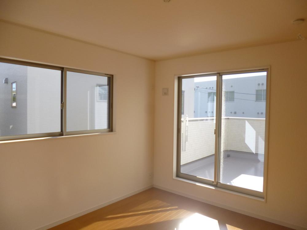 Non-living room. (September 2013) Shooting