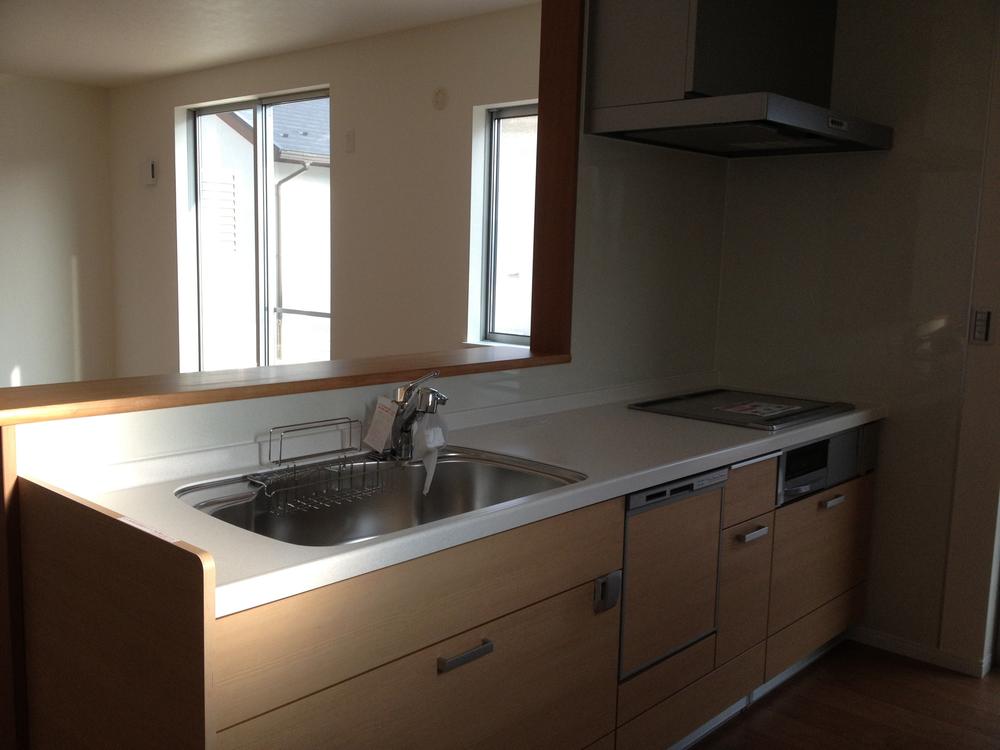 Kitchen. Room (May 2013) Shooting