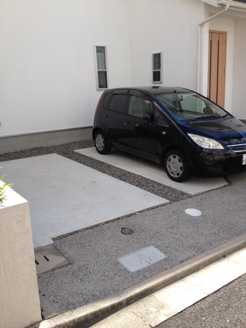 Parking lot. Local (10 May 2013) Shooting