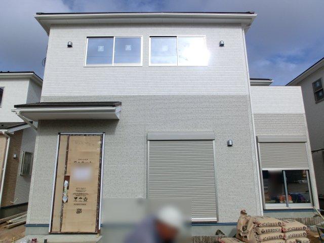 Local appearance photo. Flat 35S