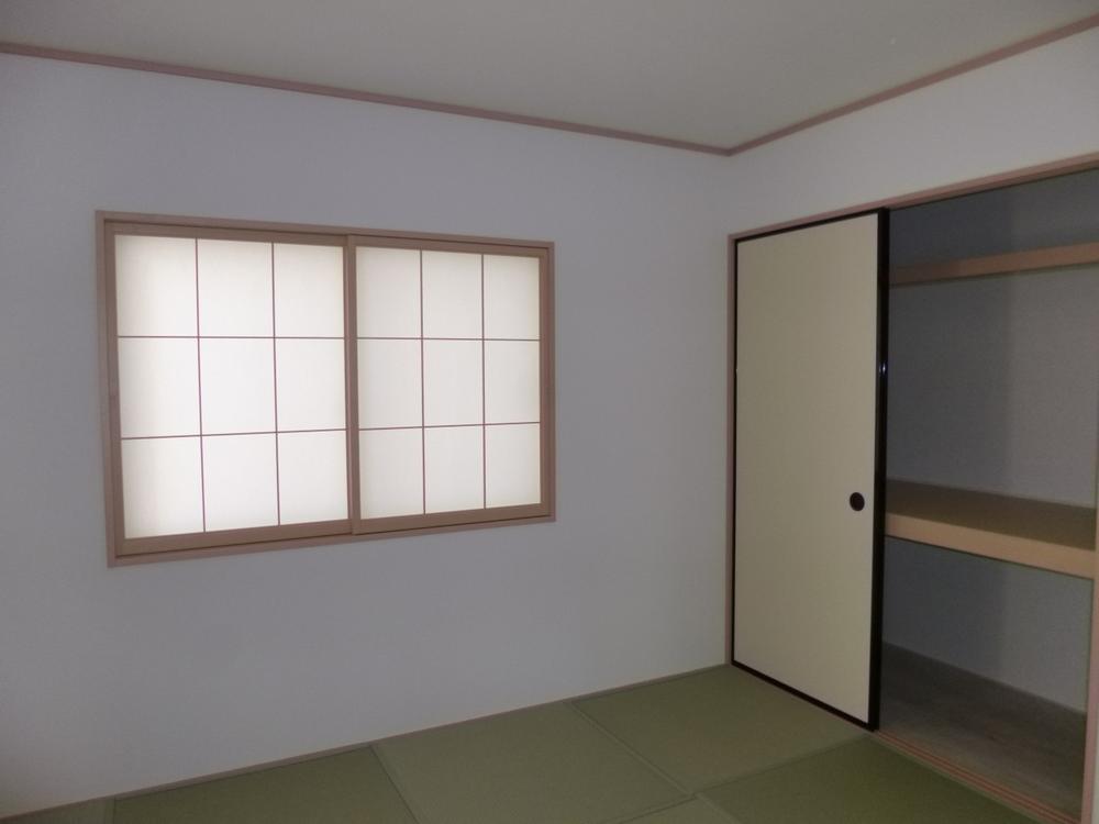 Non-living room. (December 2013) Shooting