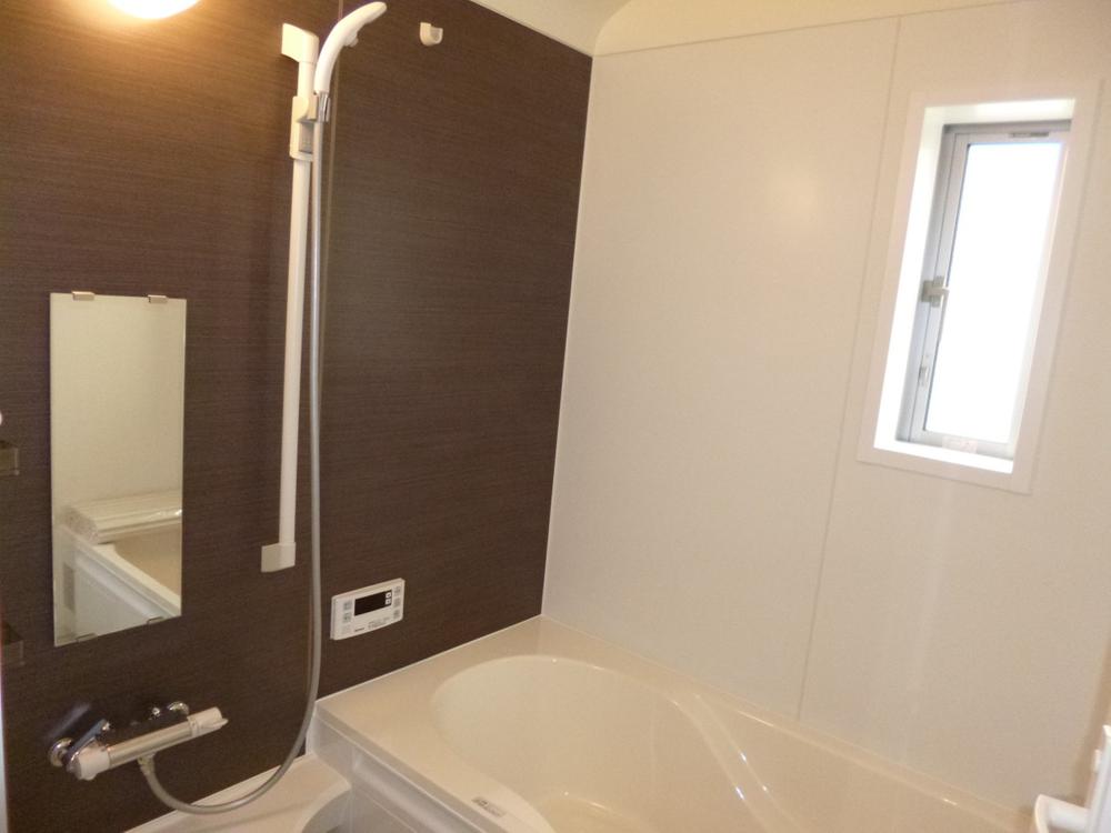 Bathroom. (December 2013) Shooting