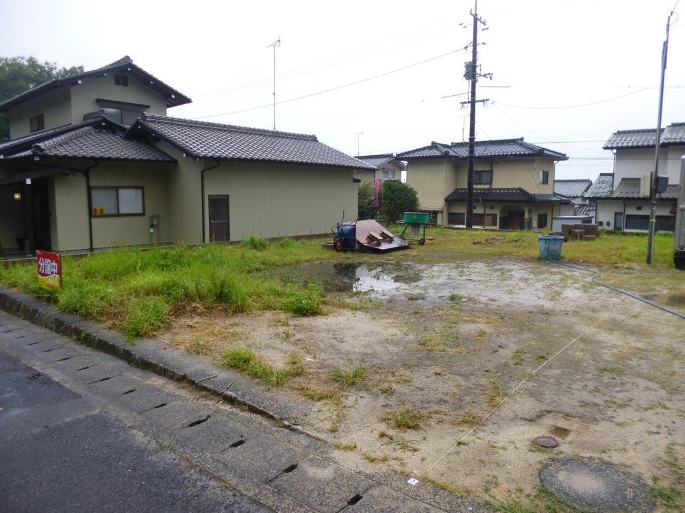 Local appearance photo. (July 2013) Shooting