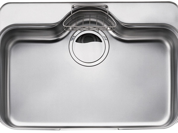 Kitchen.  [G sink 76] There is a depth, Spacious G sink to comfort the cleanup of the mise en place and meal of cooking. Attaching the sheet to sink back, Was suppressed, such as sound or water splashing sound hits the dish.