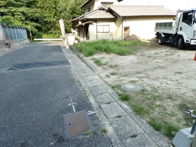 Local photos, including front road