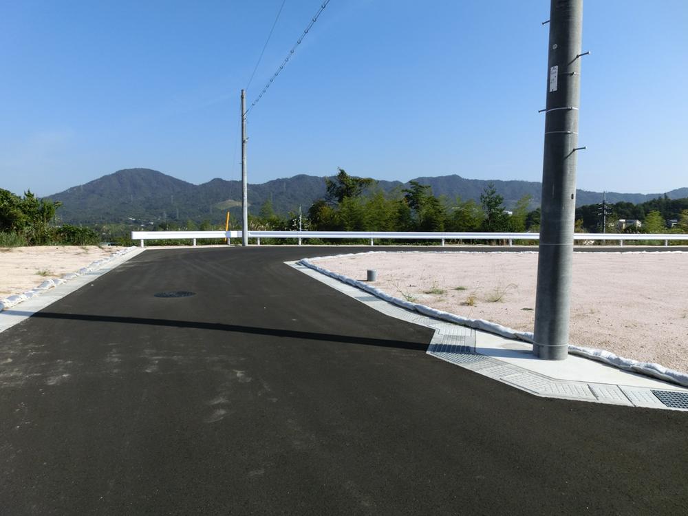 Local photos, including front road