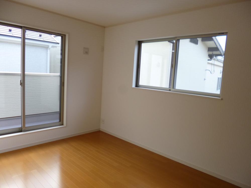 Non-living room. (November 2013) Shooting