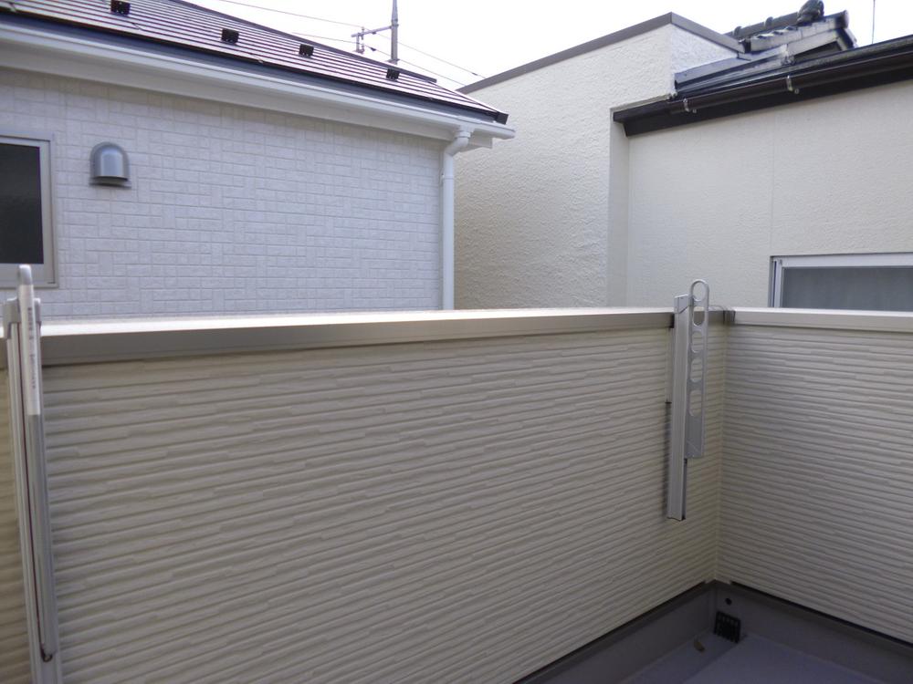 Balcony. (November 2013) Shooting