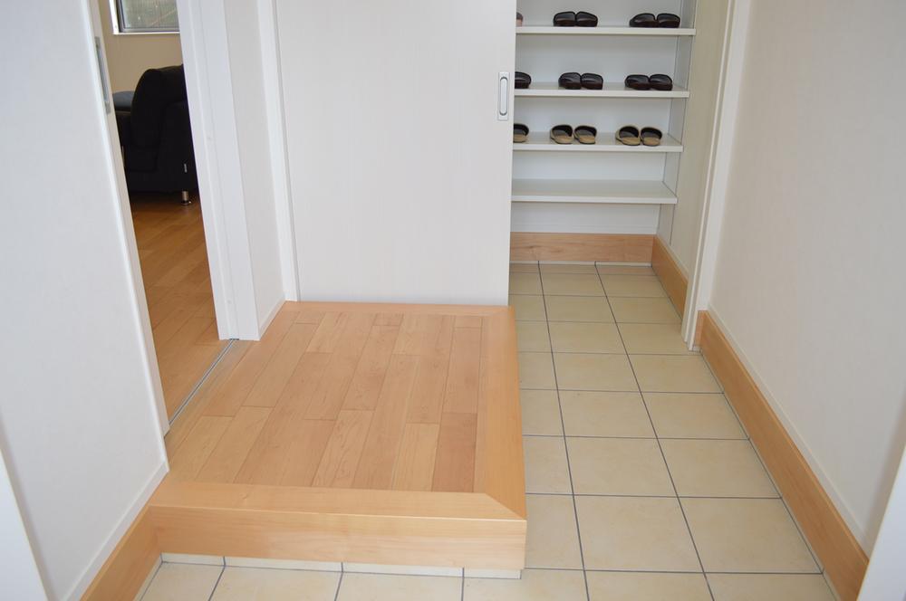 Entrance. There is a big shoes cloak at the door