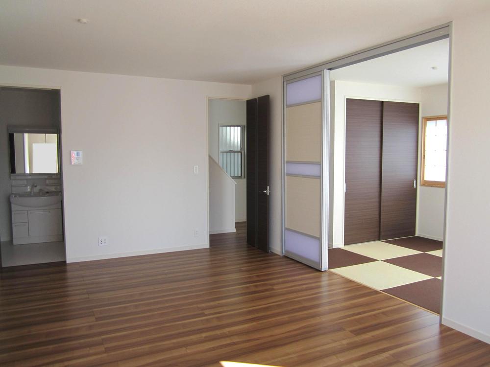 Living. Indoor (10 May 2013) Shooting