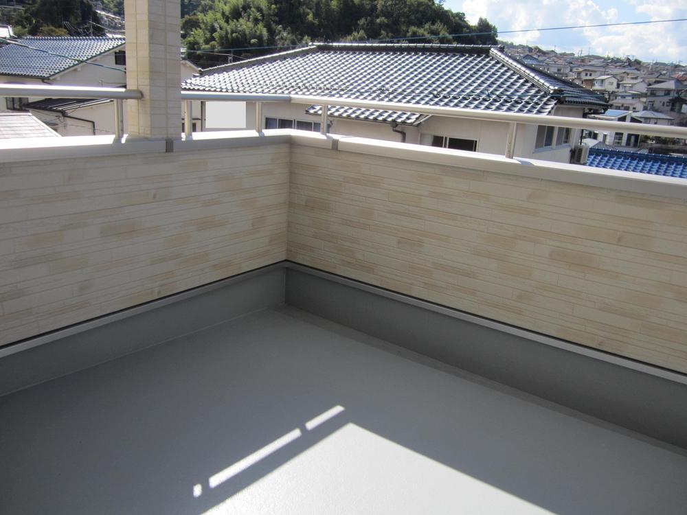 Balcony. Local (10 May 2013) Shooting