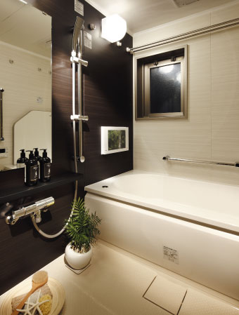 Bathing-wash room.  [Beauty. Fatigue. It was equipped with a mist sauna function to heal the mind and body]  ※ 1